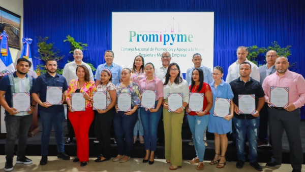 Impulso económico en San Francisco de Macorís: Promipyme otorga RD$70 millones en créditos